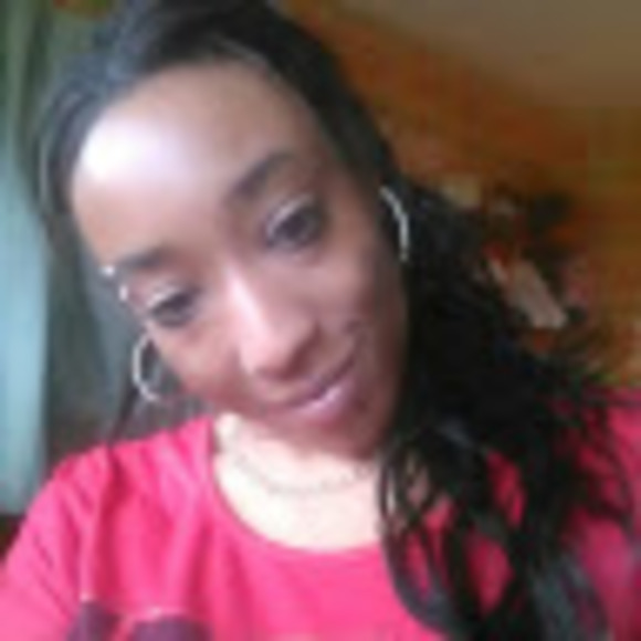 Meet your Posher, Relonda - Picture 1 of 1